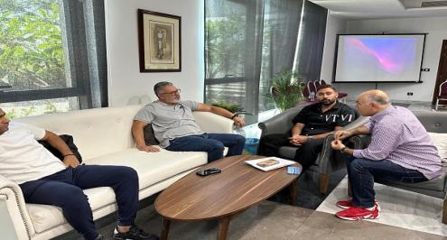 بقيادة ميكالي.. اتحاد الكرة يكشف عن تشكيل الجهاز الفني لمنتخب مصر 2005